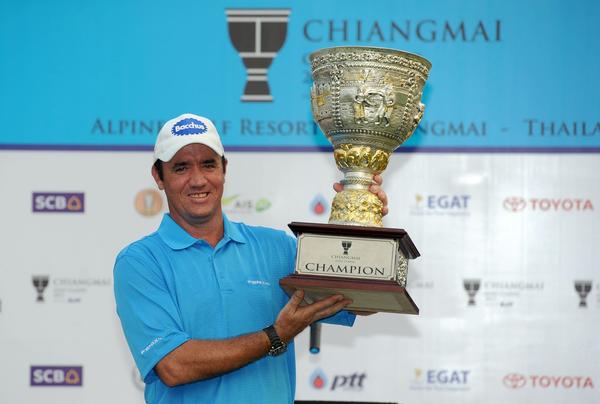 Scott Hend, who ranked number one in driving distance on the 2013 Asian Tour, is joining the field at the 2014 NZ Open.  